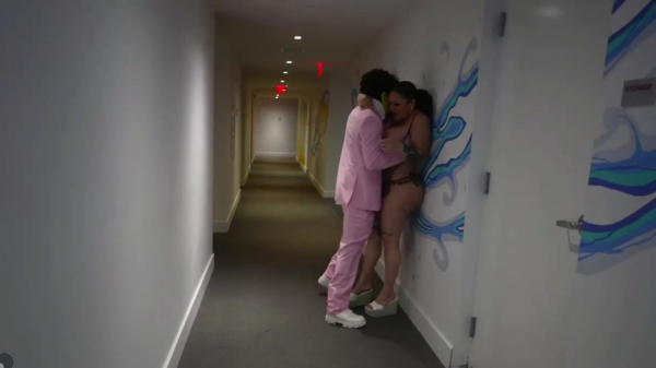 688950422_9iqr1esx1xxxinterracial-org_05.jpg